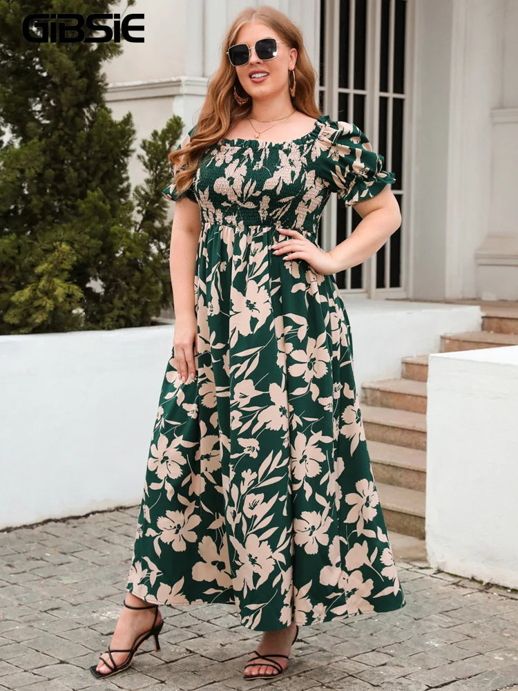 Vestido Floral Plus Size Decote quadrado